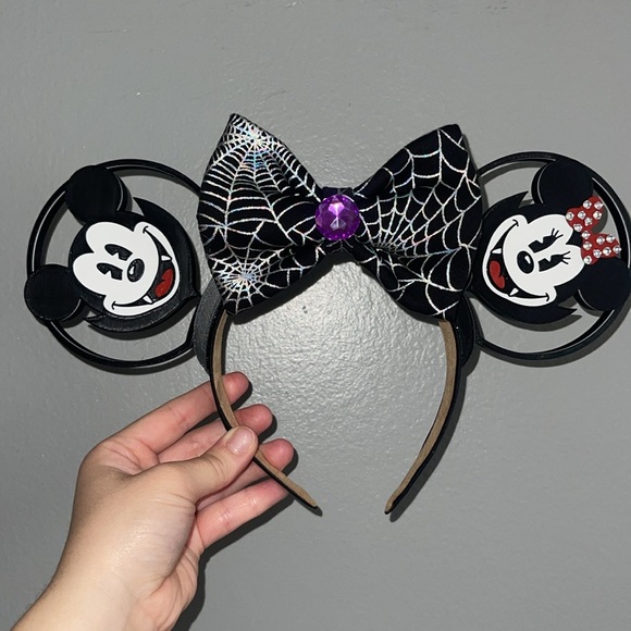 Disney Minnie and Mickey custom Spooky Vampire Halloween Ears Disneyland - Picture 3 of 9